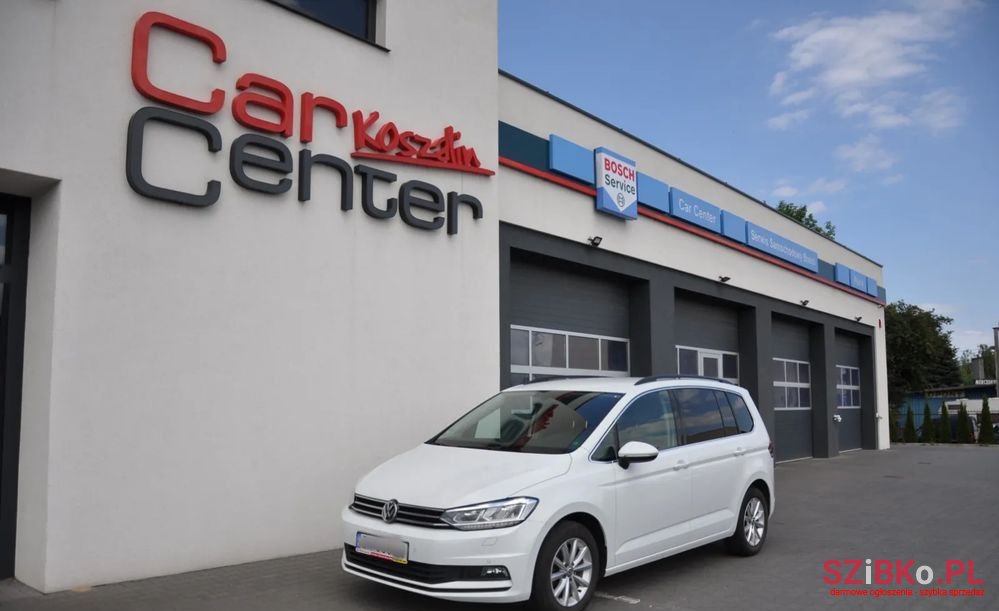 2018' Volkswagen Touran photo #1