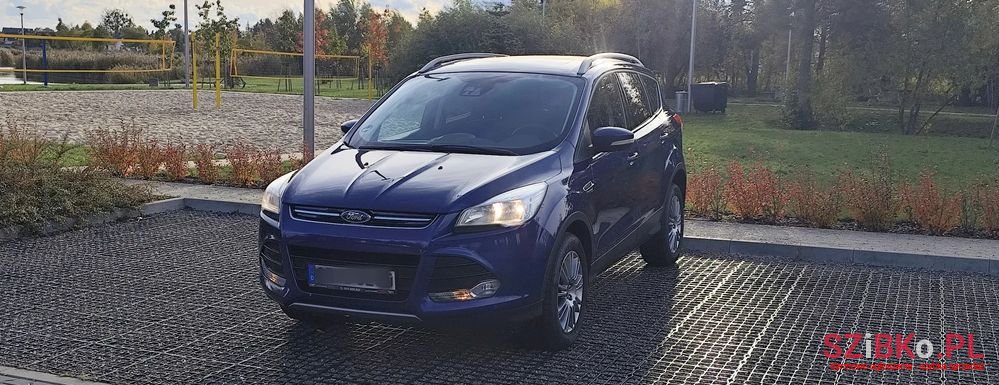 2014' Ford Kuga photo #2