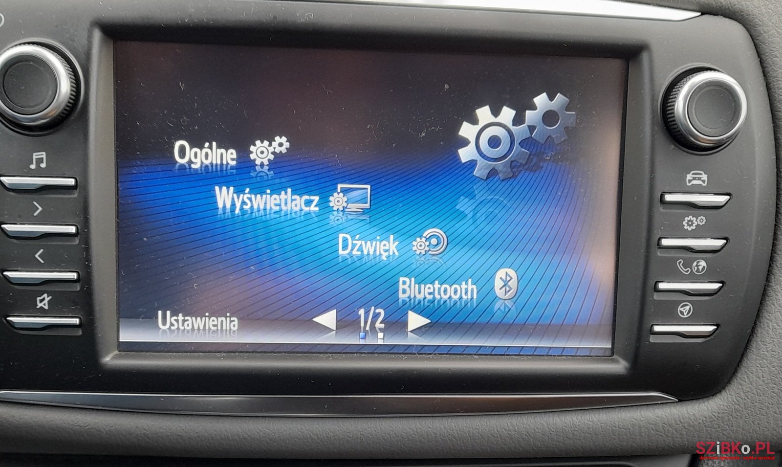 2020' Toyota Yaris photo #5