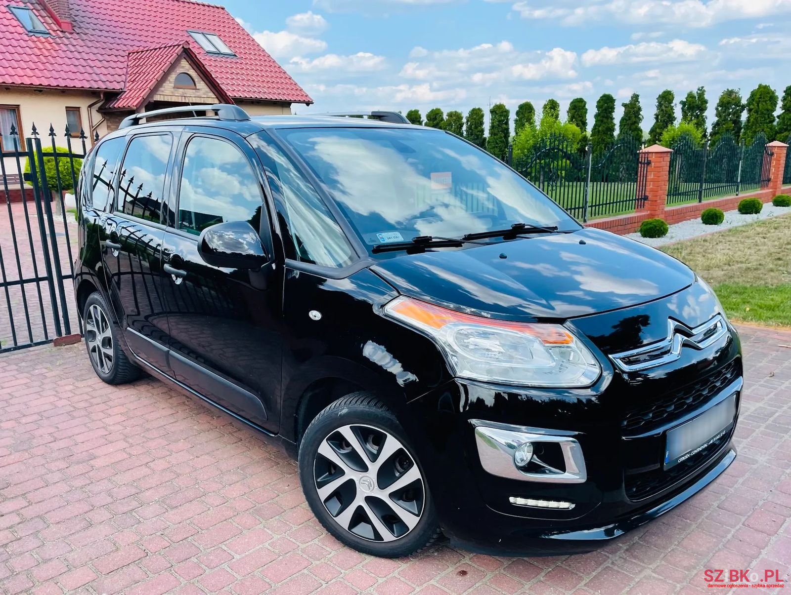 2016' Citroen C3 Picasso photo #6