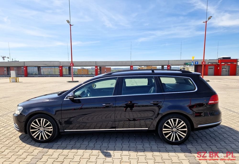 2014' Volkswagen Passat photo #5