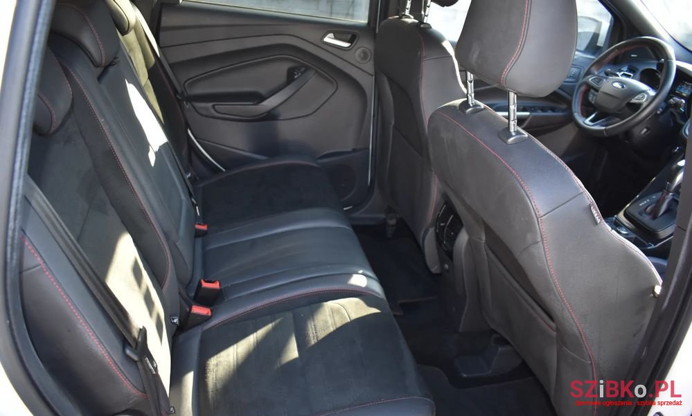 2018' Ford Kuga St-Line photo #6