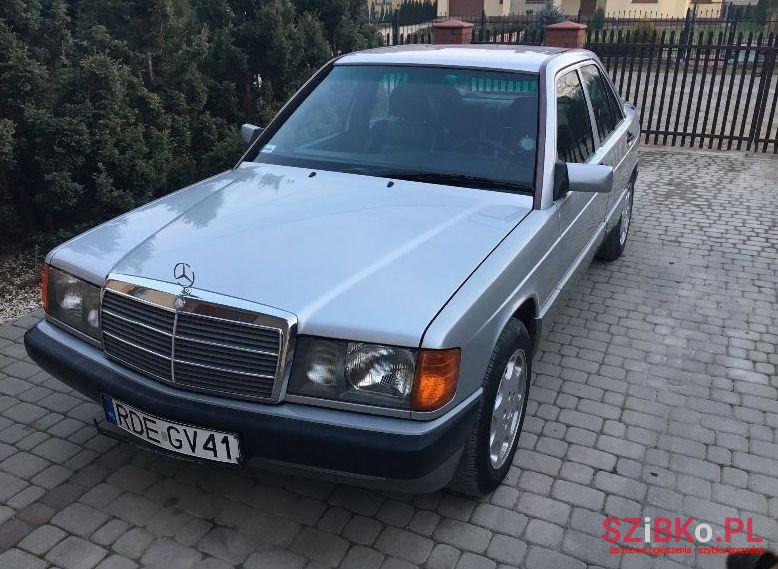 1992' Mercedes-Benz 190 photo #1