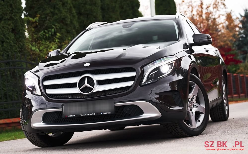 2014' Mercedes-Benz GLA 250 4-Matic photo #1