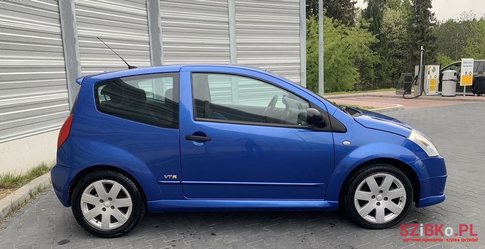 2004' Citroen C2 1.4 Vtr photo #4