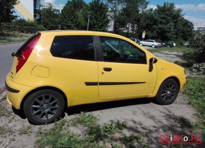 2000' Fiat Punto photo #1