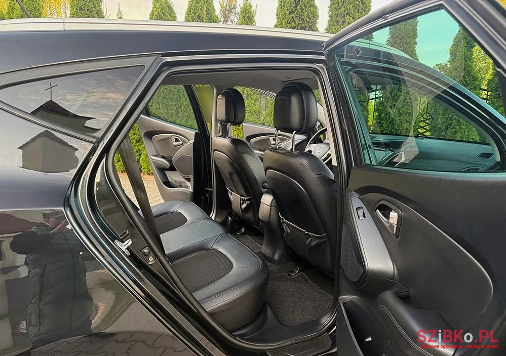 2010' Hyundai ix35 2.0 Premium photo #5