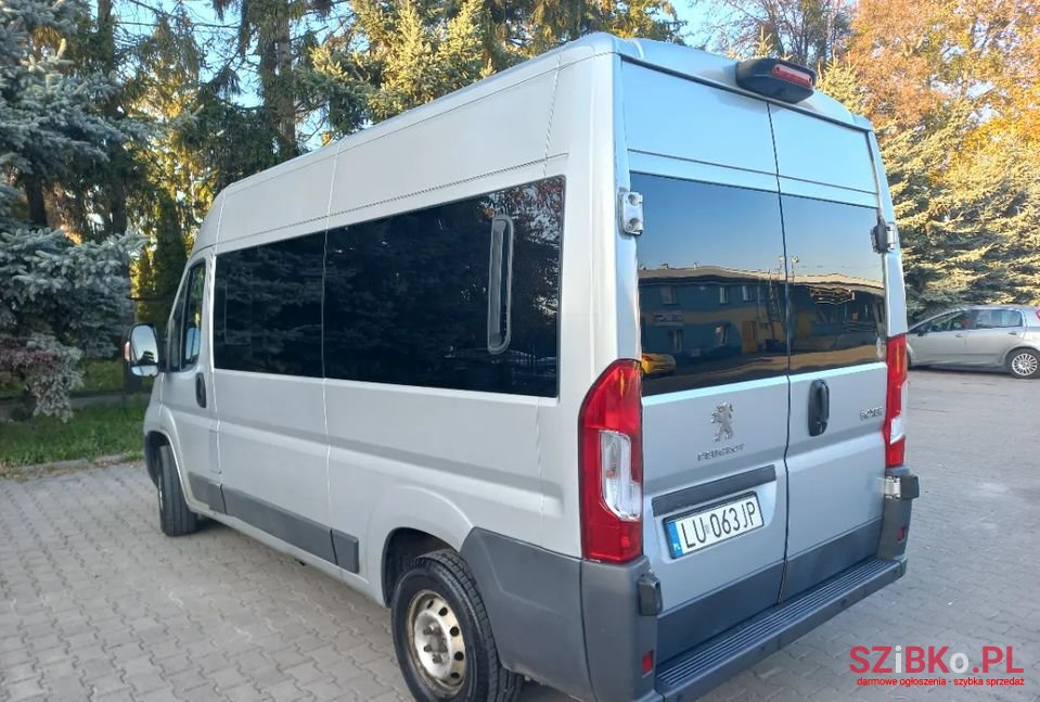 2017' Peugeot Boxer photo #3