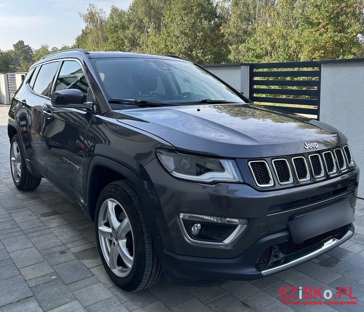 2017' Jeep Compass photo #1