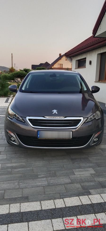 2017' Peugeot 308 photo #1