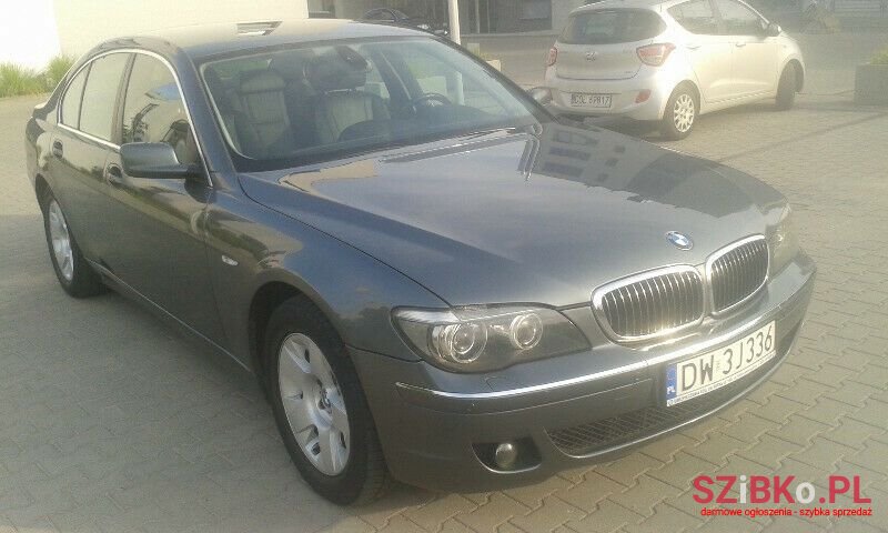 2006' BMW Seria 7 photo #1