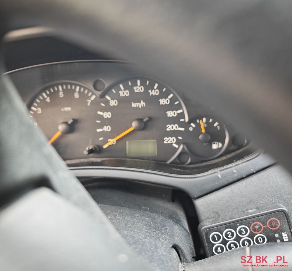 2004' Ford Focus 1.6 Fx Silver photo #6