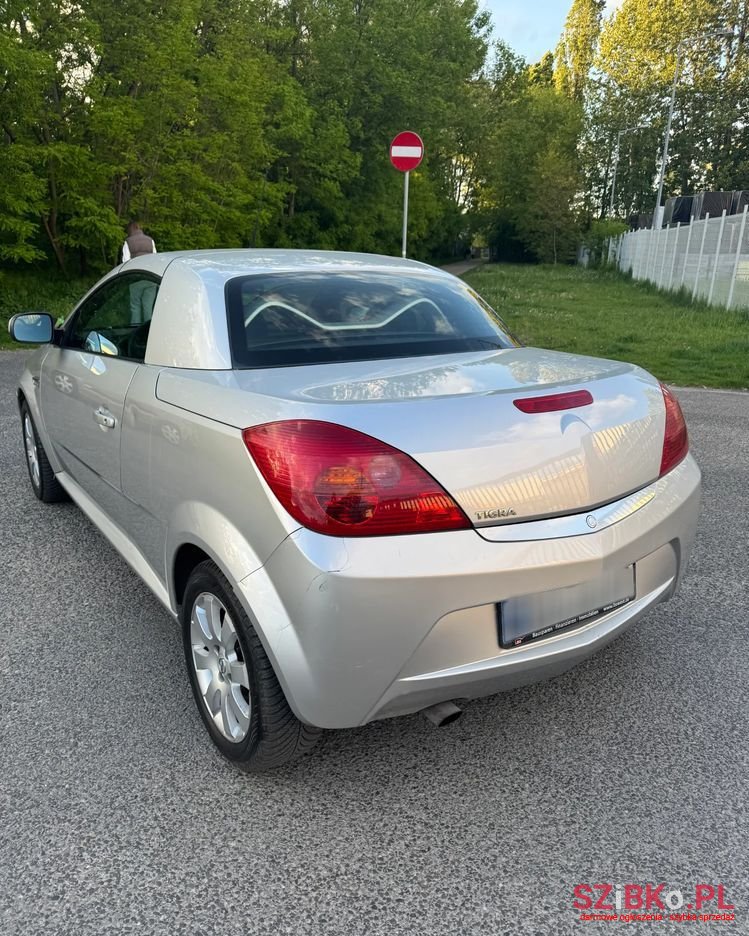 2004' Opel Tigra 1.4 Enjoy photo #5