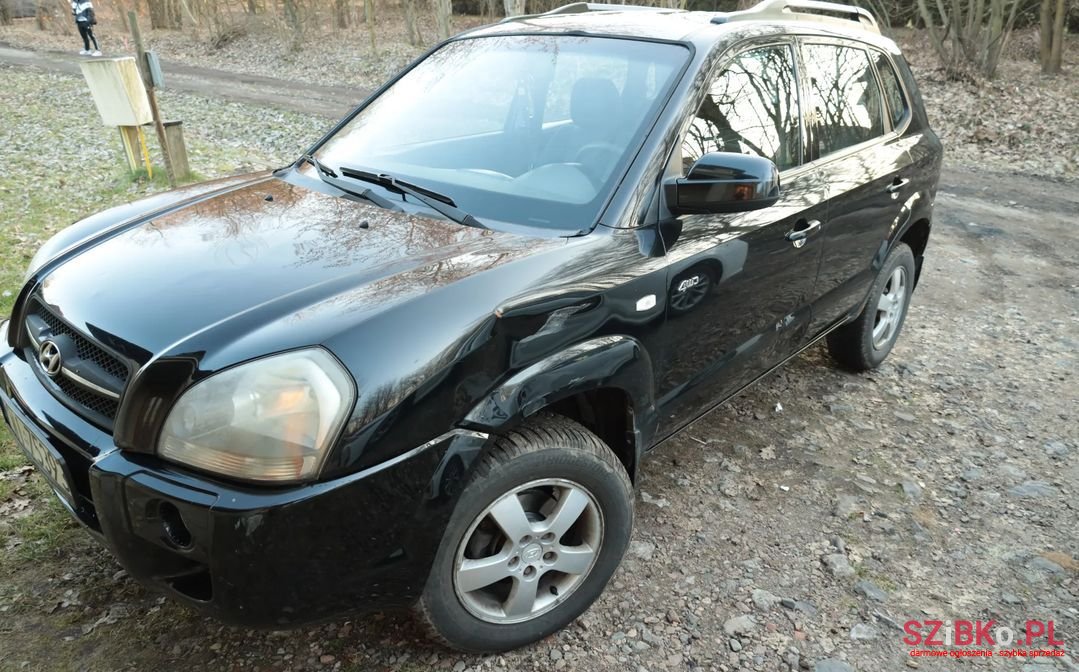 2005' Hyundai Tucson photo #2