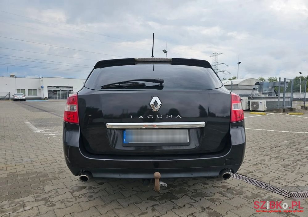 2008' Renault Laguna photo #3