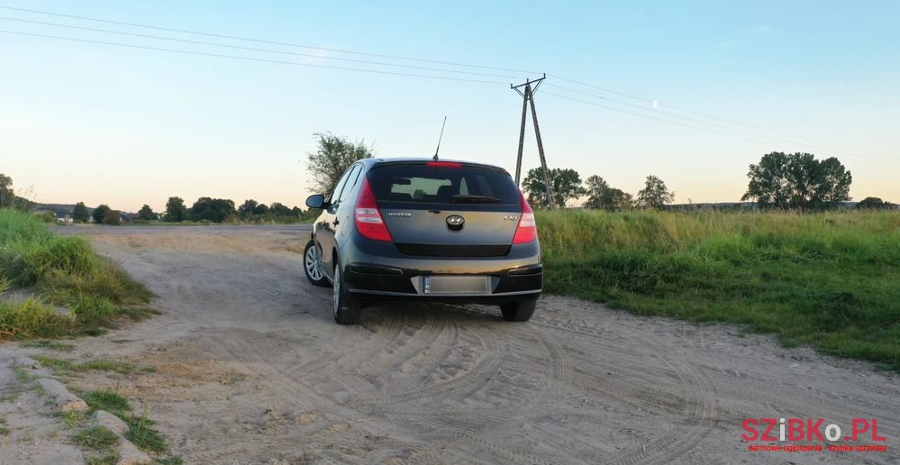 2008' Hyundai i30 1.4 Base photo #6