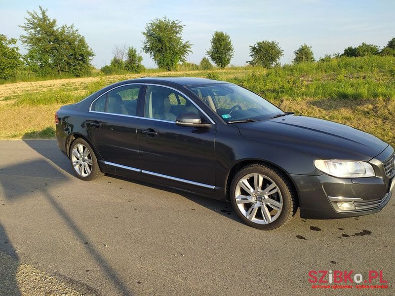 2015' Volvo S80 D4 Drive photo #3