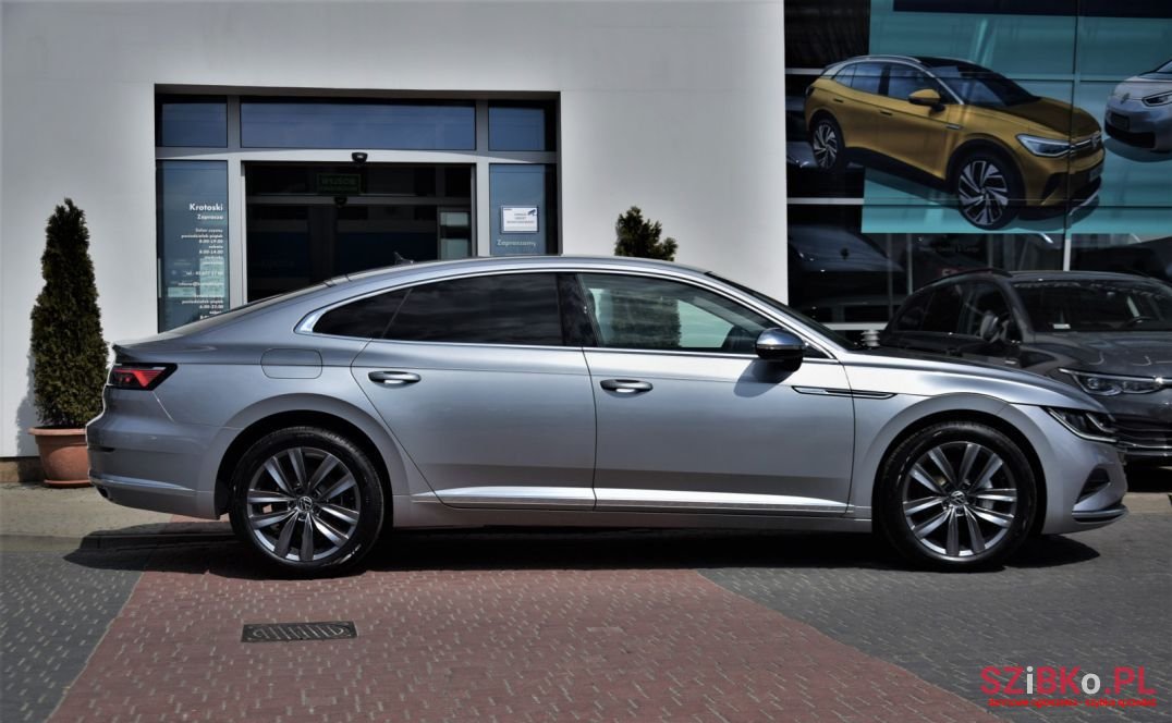 2023' Volkswagen Arteon photo #3