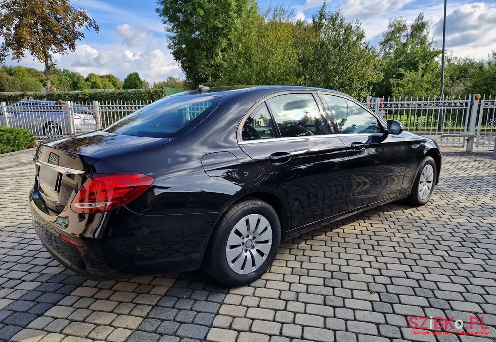 2018' Mercedes-Benz E-Class 200 D photo #6