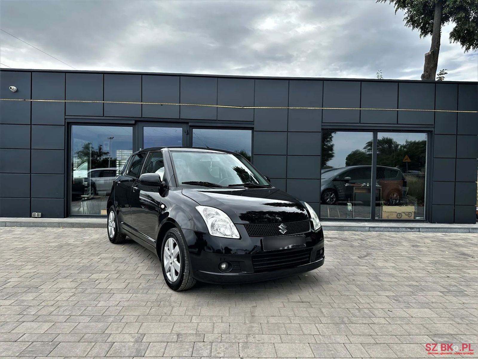 2009' Suzuki Swift photo #1