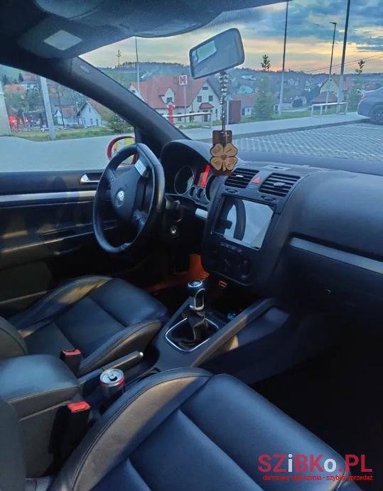 2009' Volkswagen Golf photo #6