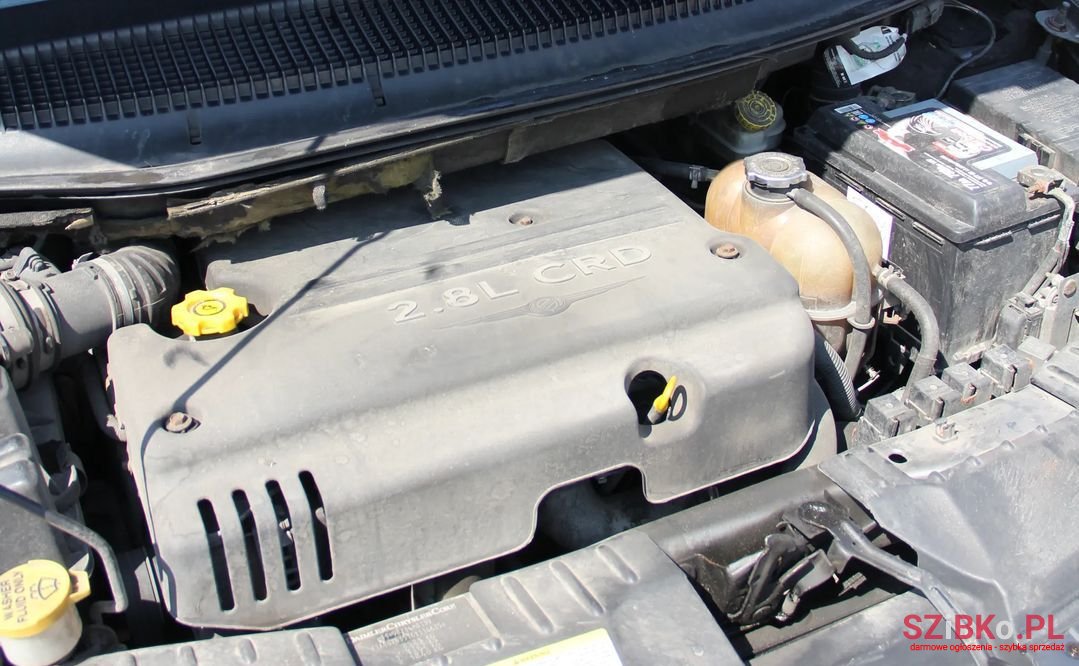 2006' Chrysler Grand Voyager photo #5