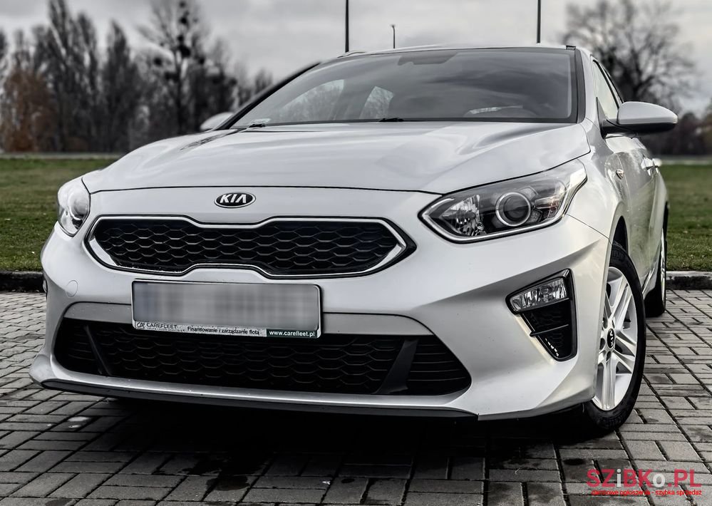 2020' Kia Ceed 1.6 Crdi Scr M photo #2