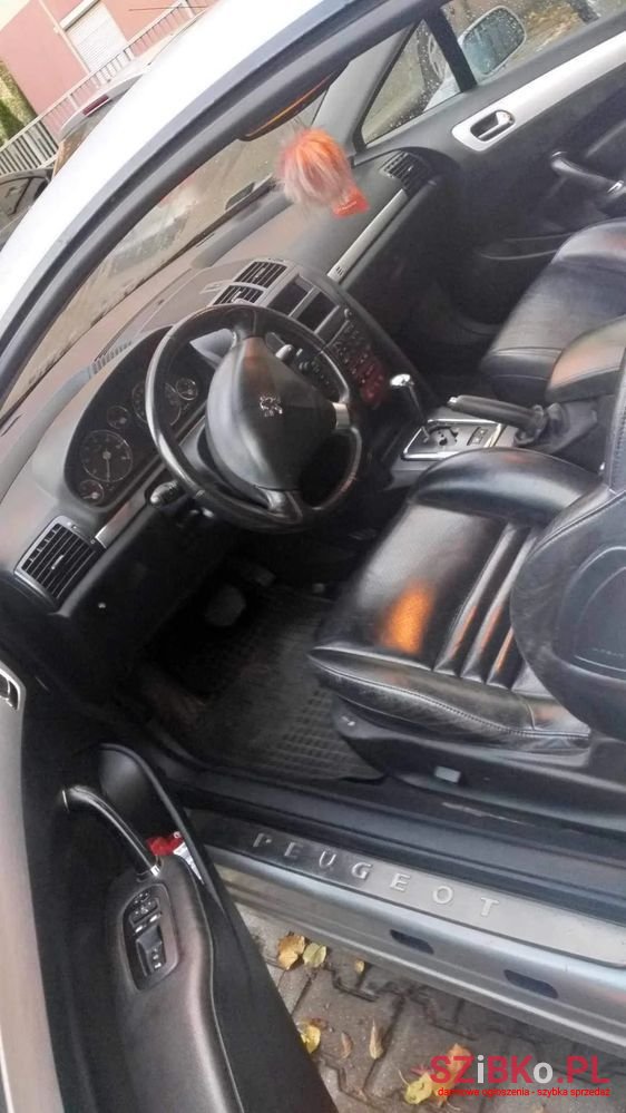 2006' Peugeot 407 3.0 V6 Sport photo #4