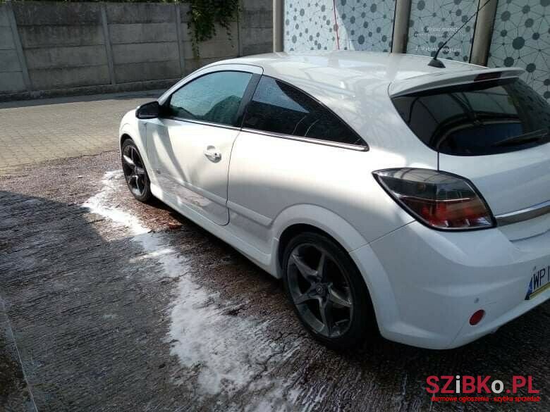 2009' Opel Astra photo #3