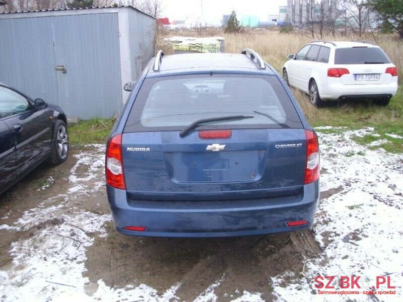2007' Chevrolet Nubira photo #3