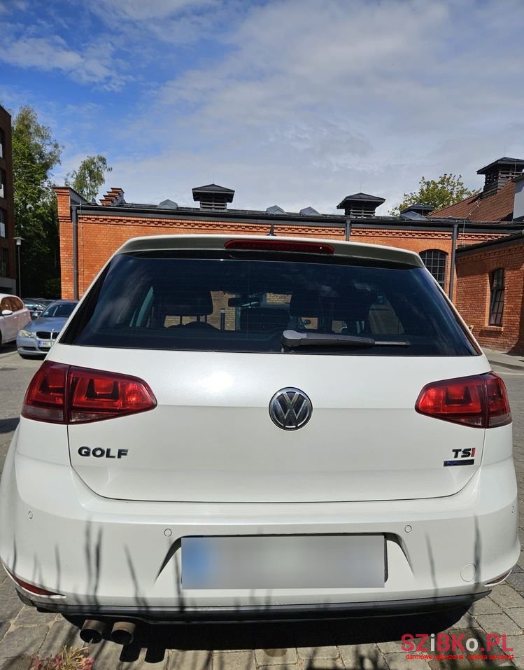 2013' Volkswagen Golf photo #4