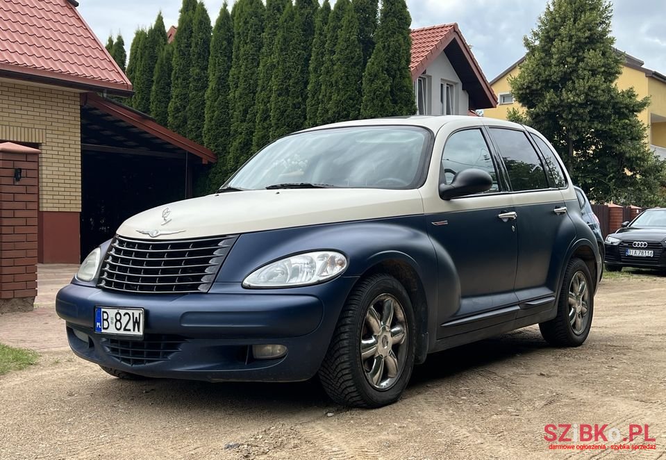 2002' Chrysler PT Cruiser photo #1