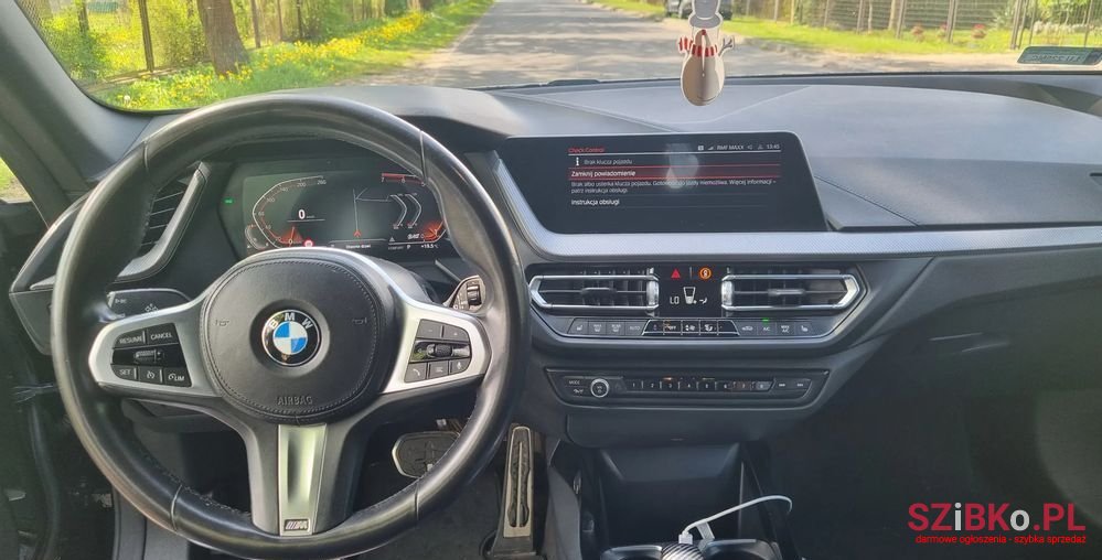 2021' BMW 2 Series 218I Gt M Sport photo #6