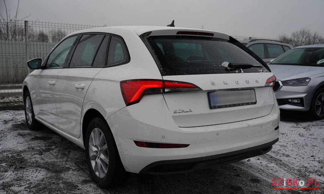 2023' Skoda Scala photo #5