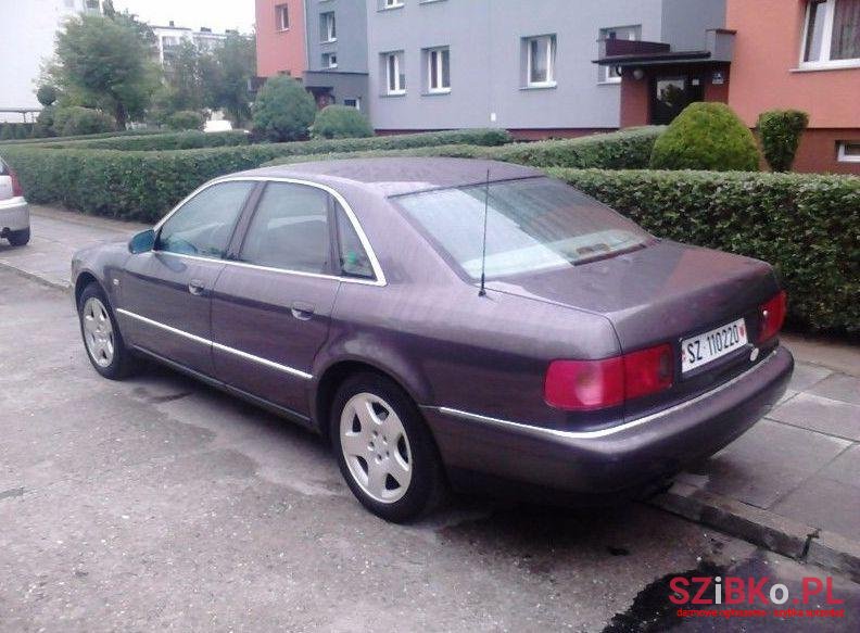 2001' Audi A8 photo #1
