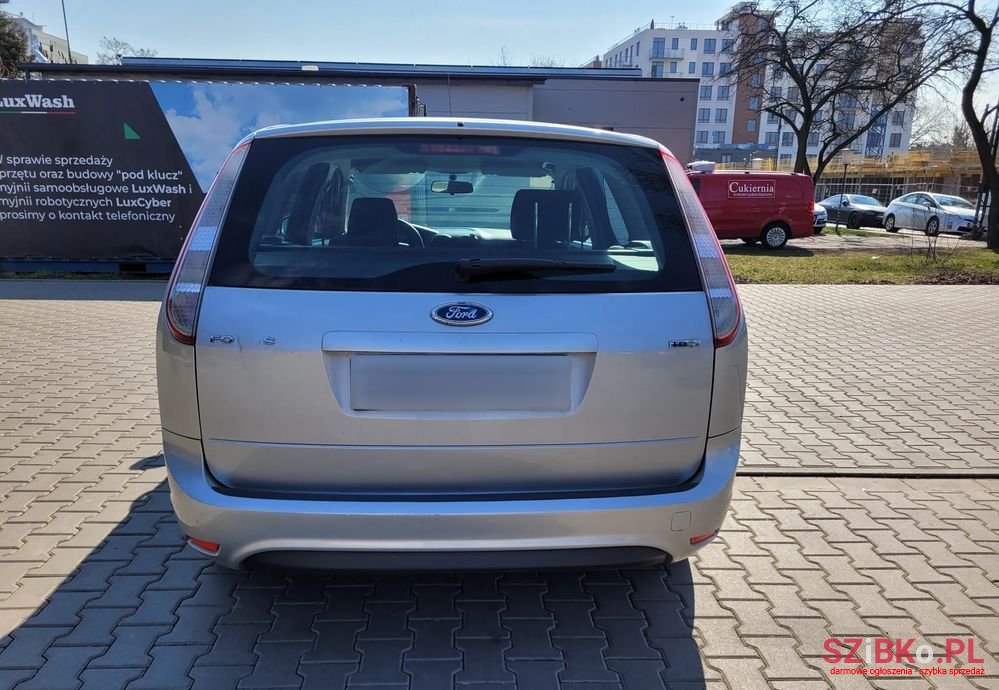 2009' Ford Focus photo #6