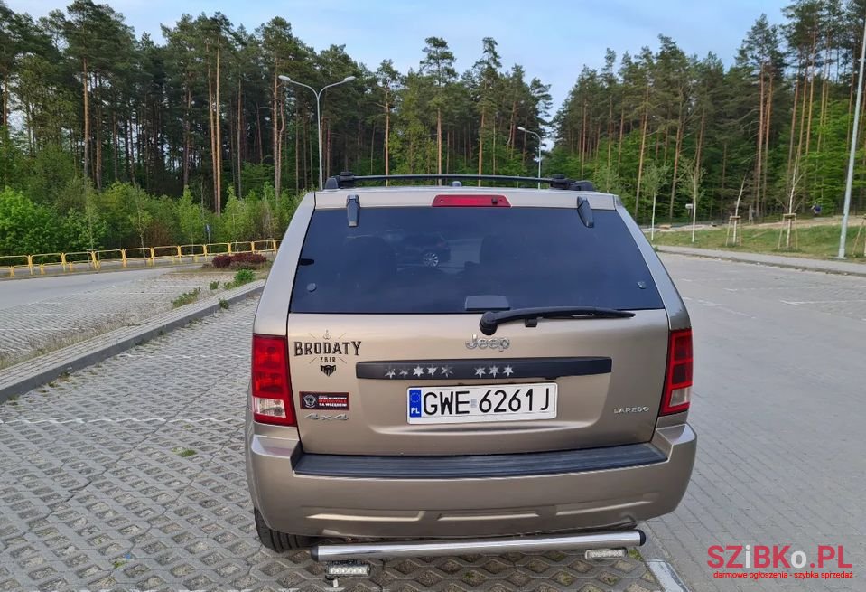 2005' Jeep Cherokee Sport photo #6