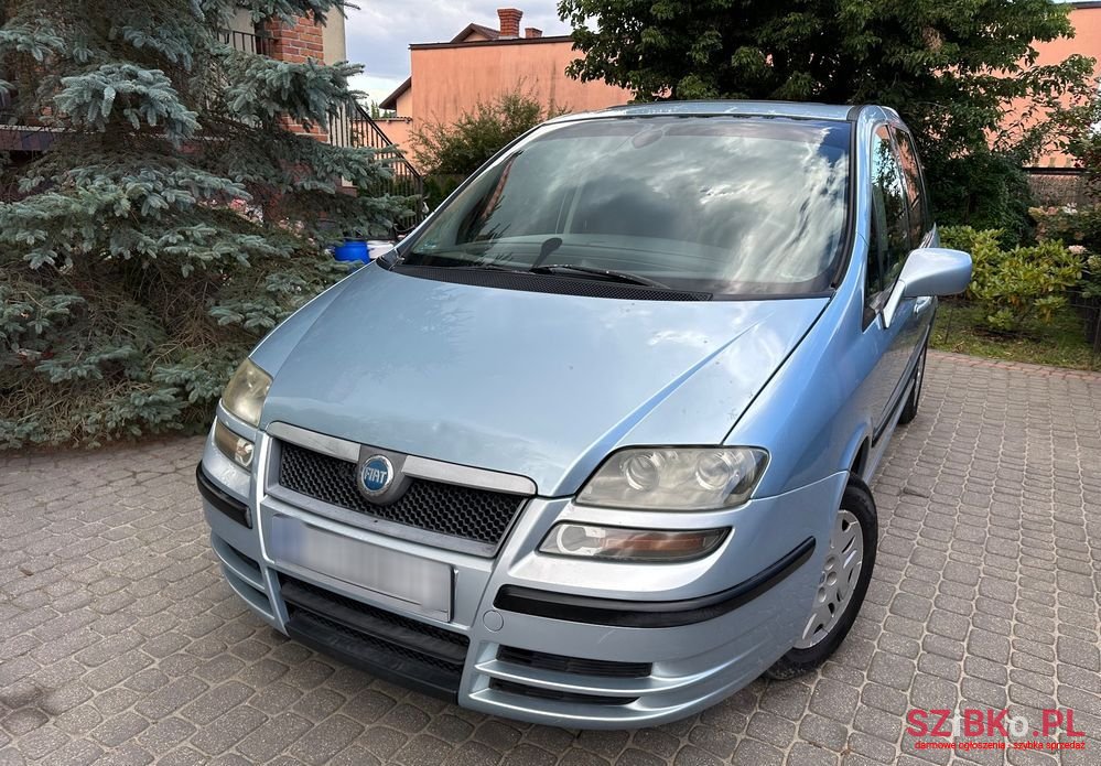 2002' Fiat Ulysse photo #1