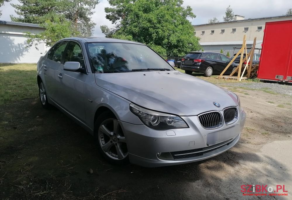 2008' BMW 5 Series photo #4