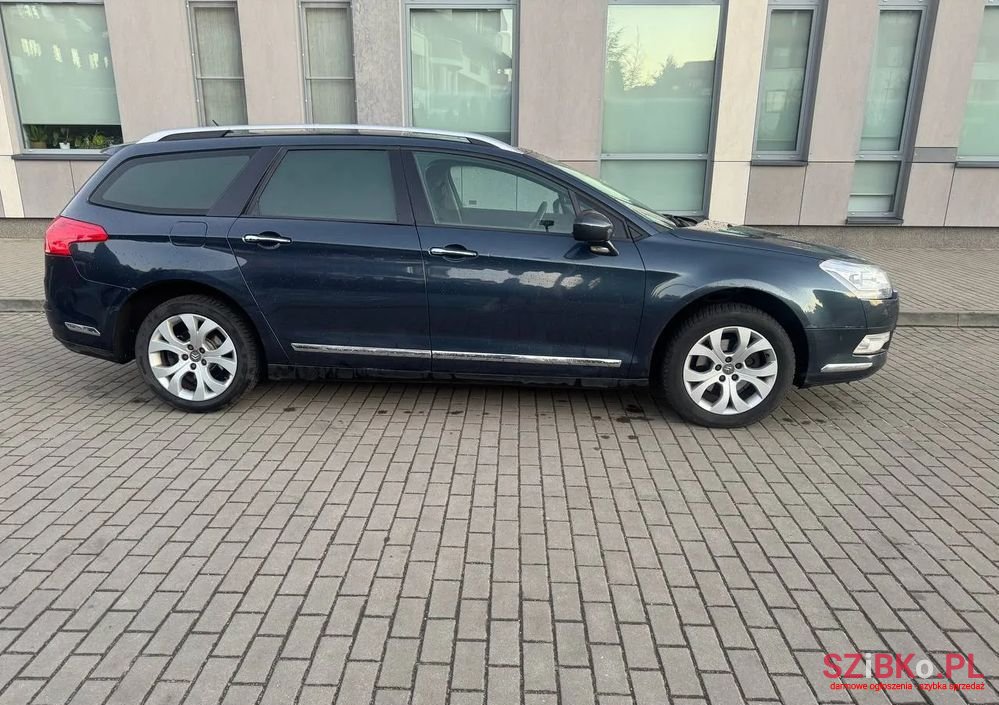 2009' Citroen C5 2.0 Hdi Attraction photo #3