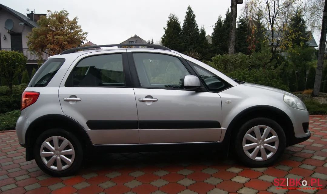 2007' Suzuki SX4 photo #5