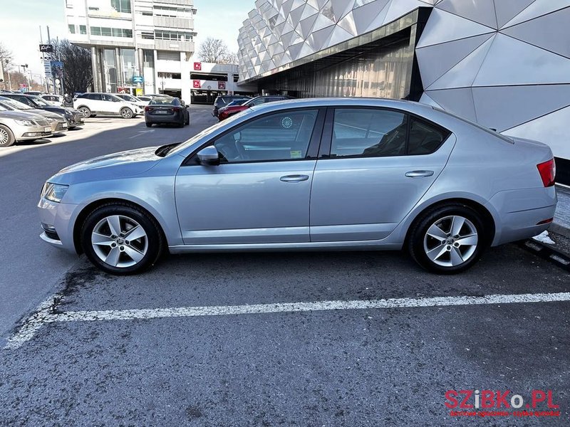 2019' Skoda Octavia 1.0 Tsi Ambition photo #4