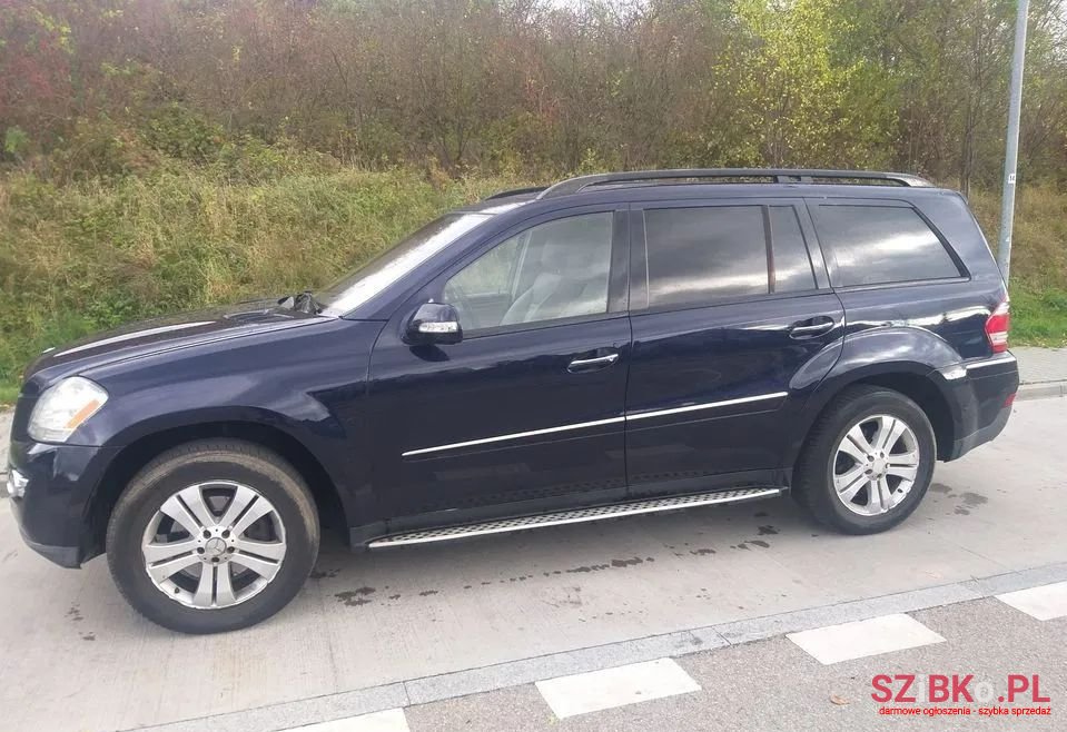 2007' Mercedes-Benz GL 320 Cdi photo #3