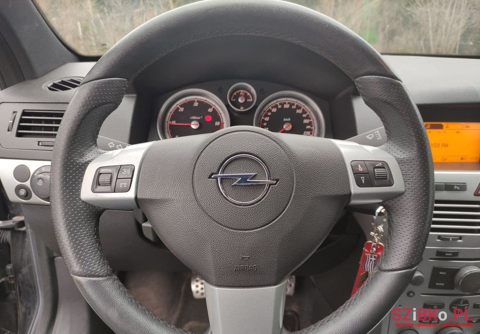 2007' Opel Astra photo #5