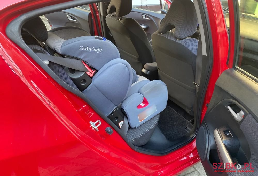 2011' Honda Insight photo #6