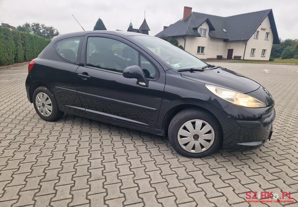 2006' Peugeot 207 photo #3