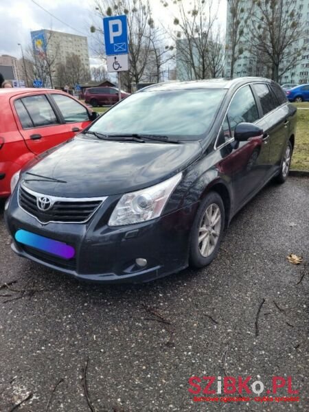 2010' Toyota Avensis photo #1