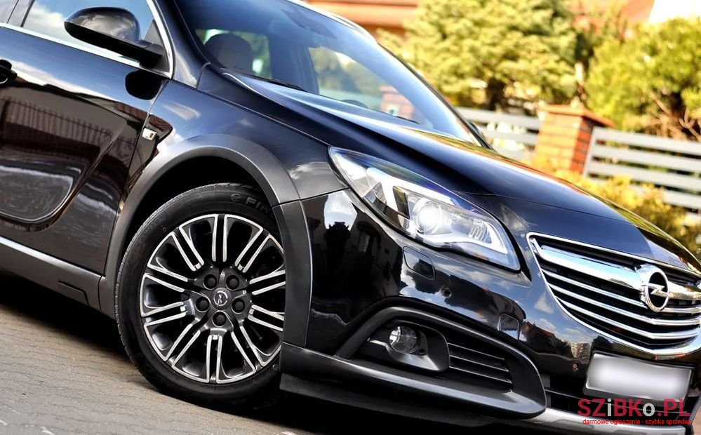 2014' Opel Insignia photo #2