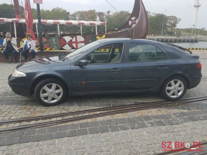2004' Renault Laguna photo #4