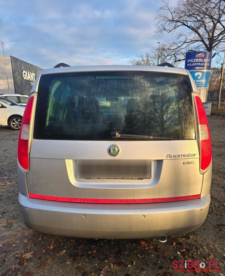 2009' Skoda Roomster photo #5